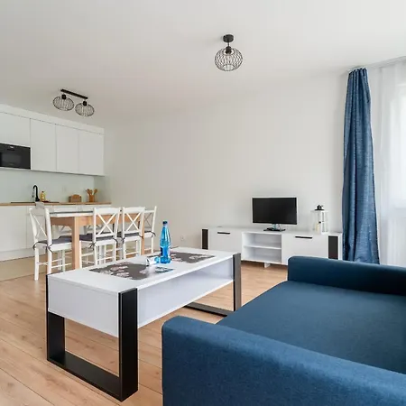 K27 - Z Pieknym Widokiem I Parkingiem - Spaceapart شقة كارباش