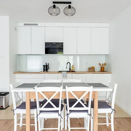 Appartement K27 - Z Pieknym Widokiem I Parkingiem - Spaceapart *